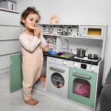 Дървена кухня със светещи котлони Moni Toys 7257